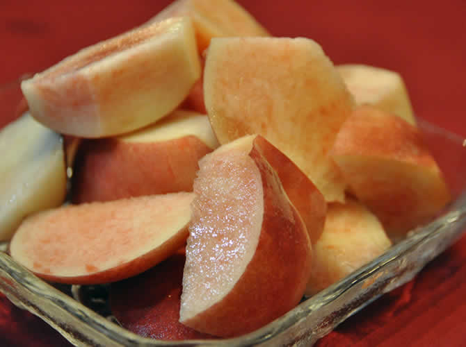 原りんご園の美味しい桃